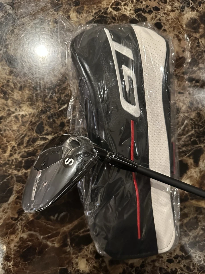 Titleist GT3 3 Fairway 15 Stiff Shaft - Image 1 of 4