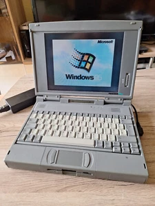 Ordinateur portable ancien Peacock Voyager 150CS - 120 CSX Windows 95, MS-Dos Laptop Pentium - Photo 1/20