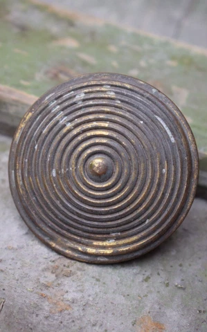 Victorian Servants Bell Brass Roundel Centre Beehive Old Vintage Reclaimed Cover