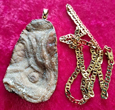 Grueso Colgante de Cuarzo Druzy Borde en Oro Dorado Brillante Druzy Colgante Cadena Gratis Foto 1 de 4