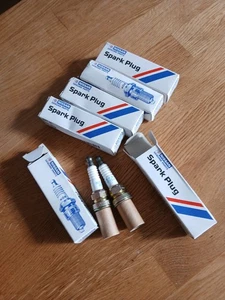 Nissan Skyline GTR,R33,Genuine Platinum,spark plug set,new In Pack. - Picture 1 of 5