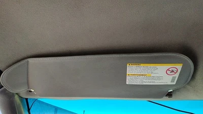 2000 2001 2002 Express Van 2500 Driver Left Sun Visor Oem 69w Dark Gray 15074524 - Image 1 of 4