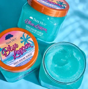 Tree Hut Blue Lagoon Karitè Sugar Scrub | Scrub Corpo Esfoliante Rimuove Ottuso - Foto 1 di 9
