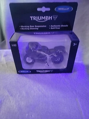 Die Cast Motorcycle Black Triumph Daytona 955i, 1:18 Scale #12176 - Image 1 of 4