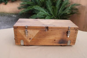 L68- CASSA MILITARE NATO - LEGNO MANICO MUNIZIONE MILITARIA BOX CERNIERA ARREDO - Foto 1 di 12