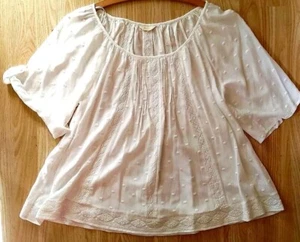 ✩Lovely *MONSOON* Ivory Floral Embroidered Oversize Cotton Mix Top 18✩ - Picture 1 of 11