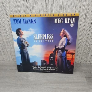 "Sleepless in Seattle" Deluxe Widescreen Laserdisc LD - Tom Hanks Meg Ryan - Picture 1 of 2