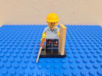 LEGO Carpenter Handyman Minifigure from Series 13 Figures col203 71008 j6 - Image 1 of 4