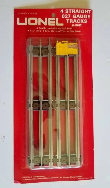 Lionel Trains Set of 4 Straight Tracks 027 Gauge Four 8 3/4 Sections