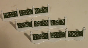 Dept 56 Vill Access: VILL. PICKET FENCE 51012 (6); WROUGHT IRON FENCE 59994 (3) - Picture 1 of 8