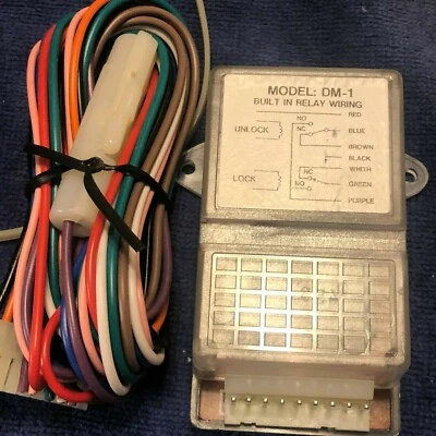 Omega DM-1 built in relay wiring  car alarm Adds Power Door Lock and Unlock Feat - Imagem 1 de 4