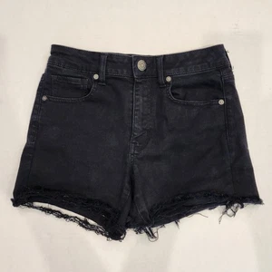 American Eagle Oufitters hoch geschnittene Shortie Shorts Damen 8 schwarz Denim roher Saum - Bild 1 von 14