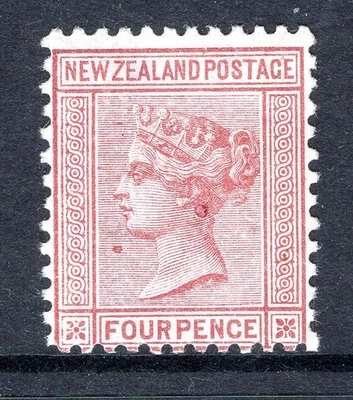 New Zealand 1874-78 First Sideface - p.12 x 11½ - 4d MAroon VLHM (SG 182) - image 1 of 2