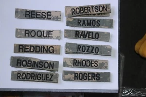 "ORIGINAL US ANTIGUO PATRÓN DE CAMUFLAJE NOMBRE CINTAS APELLIDO ACU UNIFORME DE COMBATE EJÉRCITO ""R"" - Imagen 1 de 12