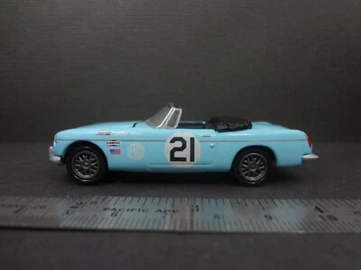 Johnny Lightning 1963 MG MGB azul - suelto 1:64  Foto 1 de 4