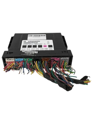 2013-2017 GMC Terrain Chevrolet Equinox Body Computer Module BCM PROGRAMMED - Image 1 of 4