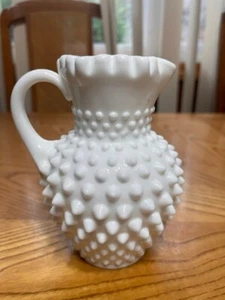 GROSSER OFFENER SIRUPKRUG FENTON KOCHFELDNAGEL MILCHGLAS 12 UNZEN 5 1/2" HOCH - Bild 1 von 7
