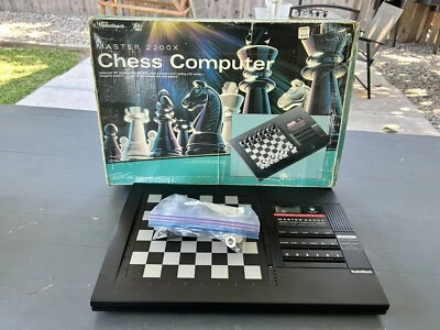 Computadora de ajedrez sensorial Radioshack - Master 2200X probada funcionando Foto 1 de 4