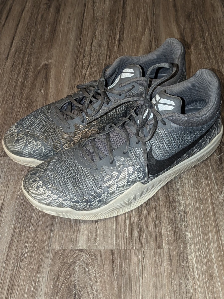 Preços baixos em Nike Mamba Rage Dark Grey | eBay Preços baixos em Nike Mamba Rage Dark Grey | eBay