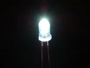 Adafruit Accessories Super Bright White 5mm LED 25 pack - Picture 1 of 1