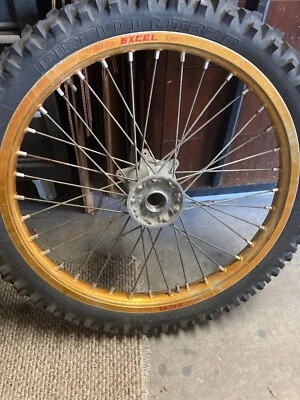 199? RUEDA DELANTERA SUZUKI RM125 RM250 GOLD EXCEL 21 PULGADAS CON NEUMÁTICO ** ENVÍO GRATUITO Foto 1 de 4