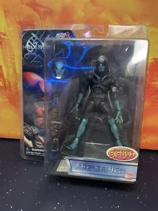 2004 Mezco Hellboy Abe Sapien Previews Exclusive MIB - Bild 1 von 3