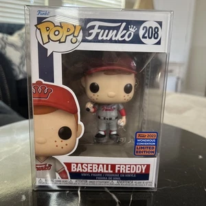 Funko Pop BÉISBOL FREDDY FUNKO #208 2023 WonderCon Protector Suave Exclusivo - Imagen 1 de 7