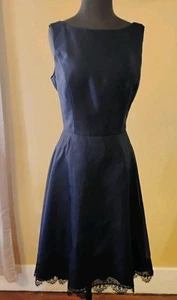 After Six klassisches klassisches blaues Damenkleid Größe 12 mit Spitzendetails - Bild 1 von 4