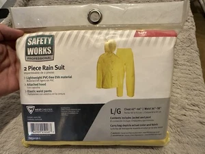 Safety Works 2-Piece Yellow EVA Rain Suit Drawstring Hood SIZE Large NEW - Picture 1 of 6