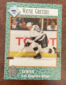 WAYNE GRETZKY RARA 2004 Sport Illustrato per Bambini SI 15° Anniversario #340 NM+ - Foto 1 di 3