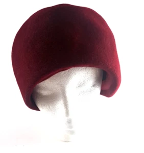 Vintage Womens Cloche Hat Red Wool Merrimac Deluxe Velour Hand Maiden 23" M - Picture 1 of 7