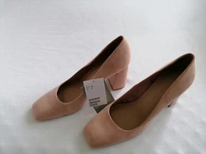 Damen Pumps Velouroptik. Größe: 42. Farbe: Altrosa. Marke: H & M. - Bild 1 von 6