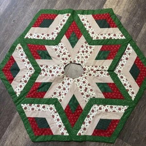 Handmade Quilted Christmas Tree Skirt Star Pattern Red and Green 40” - Picture 1 of 7