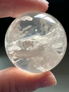 Sfera di quarzo trasparente/fango vulcanico bianco,asterismo,lodolite,metafisico,unico - Foto 1 di 6