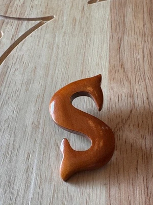Letter "S" Initial Fashion Brooch Pin Lapel Pin Wood Tone                    J42 - Image 1 of 3