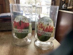 Bloo Maker Tulip and Vase Lot Of 2 - Picture 1 of 1
