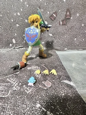 Figma Link Between Worlds DX Edition the Legend of Zelda EX-032 Nintendo Zelda - Image 1 of 3