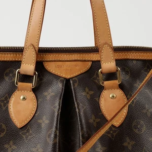 Louis Vuitton M40145 Palermo PM Tote Shoulder Bag 142556122 - Picture 1 of 17