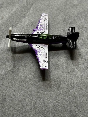 Matchbox Sky Busters Monster Mission Púrpura Genial Raro Fantasma Calavera Avión Juguete GC Foto 1 de 4