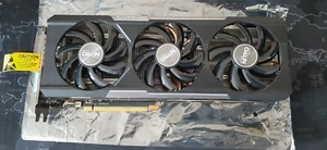 Sapphire Radeon 390 Nitro - Picture 1 of 3