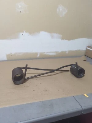 1996Formula Z GT Ski Doo RH/LH Spring . 415010500 415010600 - Image 1 of 4