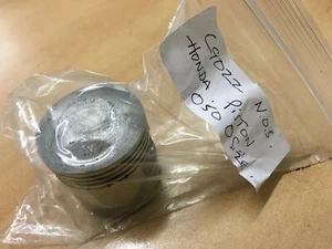 HONDA C90ZZ PISTON 0.5 OVER SIZE - Imagen 1 de 1