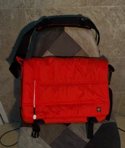 Porta Computer impermeabile, rosso, resistente - nuovo, mai utilizzato - Foto 1 di 3