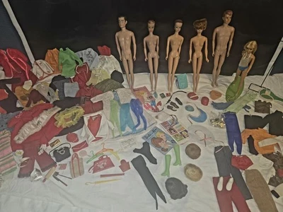 Lote Barbie vintage con accesorios, Barbie, patrón, Ken, Allen y más  Foto 1 de 4