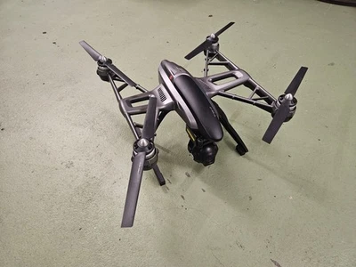 2 yuneec typhoon q500 mit sehr viel zubehör - Bild 1 von 4