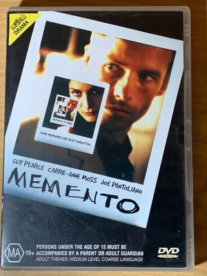 Memento Guy Pearce Carrie-Anne Moss Joe Pantoliano (DVD 200 R4 Ex-Aluguel - Imagem 1 de 3