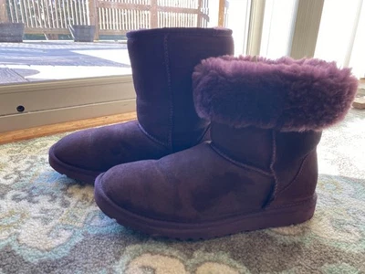 UGG 羊毛靴栗色李子紫色 8W 经典短 5825 — 第 1/4 张图片