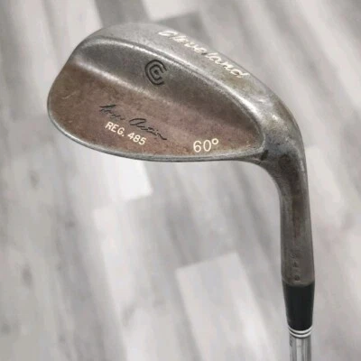 Cleveland Golf Tour Action Reg 485 60° Dynamic Gold Steel Shaft Rust Raw Wedge - Image 1 of 4