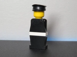 Lego Vintage 1970's Classic Town Gen 1 Police Minifigure RARE (T) - Bild 1 von 2
