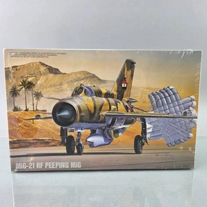 Fujimi 27025 1:72 MiG-21 RF Peeping MiG Model Kit H-25 Jet Fighter SEALED - Picture 1 of 7